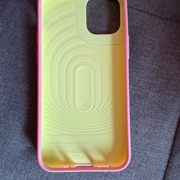 Caseology iPhone 12 mini case - Picture 3 of 3
